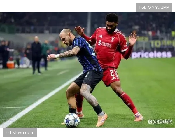 恰尔汗奥卢表现出色，全场闪耀助球队逆转获胜