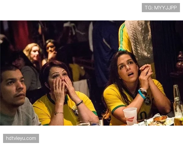 欧洲杯遭遇天气变数,比赛结果与球迷热情成焦点 欧洲杯遭遇天气变数,比赛结果与球迷热情成焦点