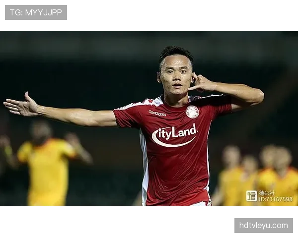 邓文林神勇扑救助越南队晋级，门将实力闪耀赛场