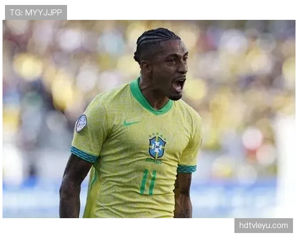 拉菲尼亚:巴西足球骄傲的体现方式解析 拉菲尼亚:巴西足球骄傲的体现方式解析