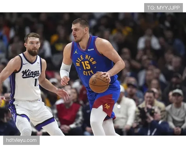 萨博尼斯挡拆传球造空位与约基奇球风差异凸显