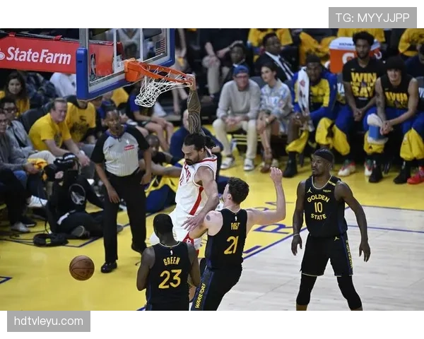 挡拆牵制内线，班切罗比上季更高效